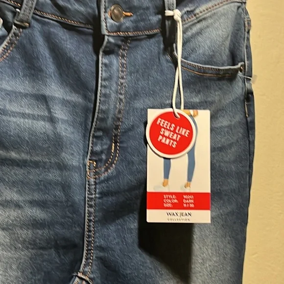 NWT High rise ankle Denim blue wax jeans Size 11 (juniors) very comfortable fit. - Picture 6 of 6